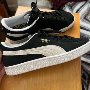 Puma sneakers